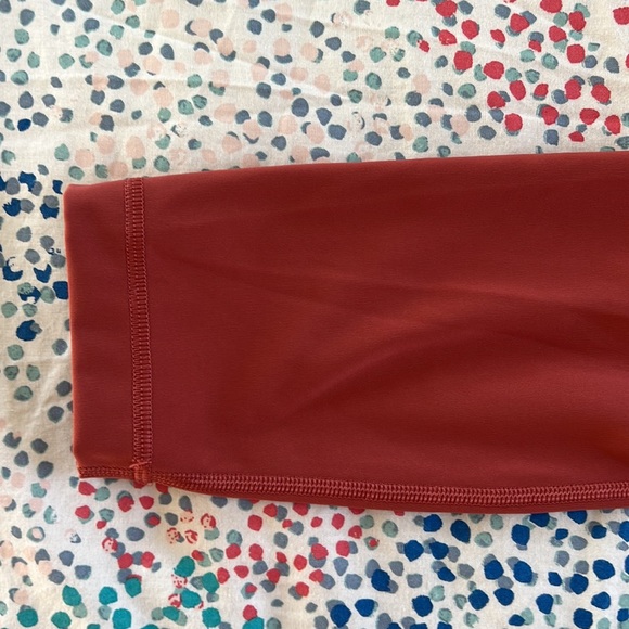Coral 25 inch Lululemon Leggings - Picture 3 of 3